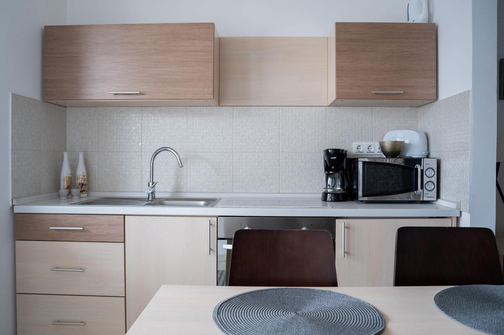 Apartments Valbruna ロヴィニ エクステリア 写真
